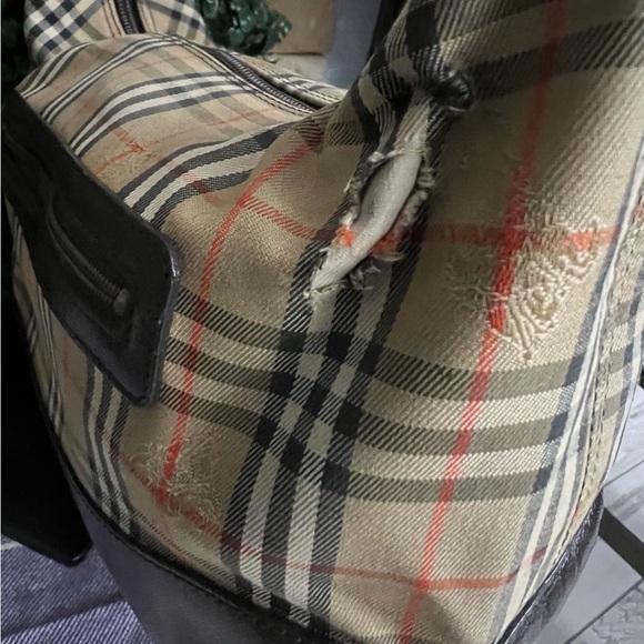Authentic Burberry Hobo w/ Charm (tears & fraying) - Picture 7 of 15